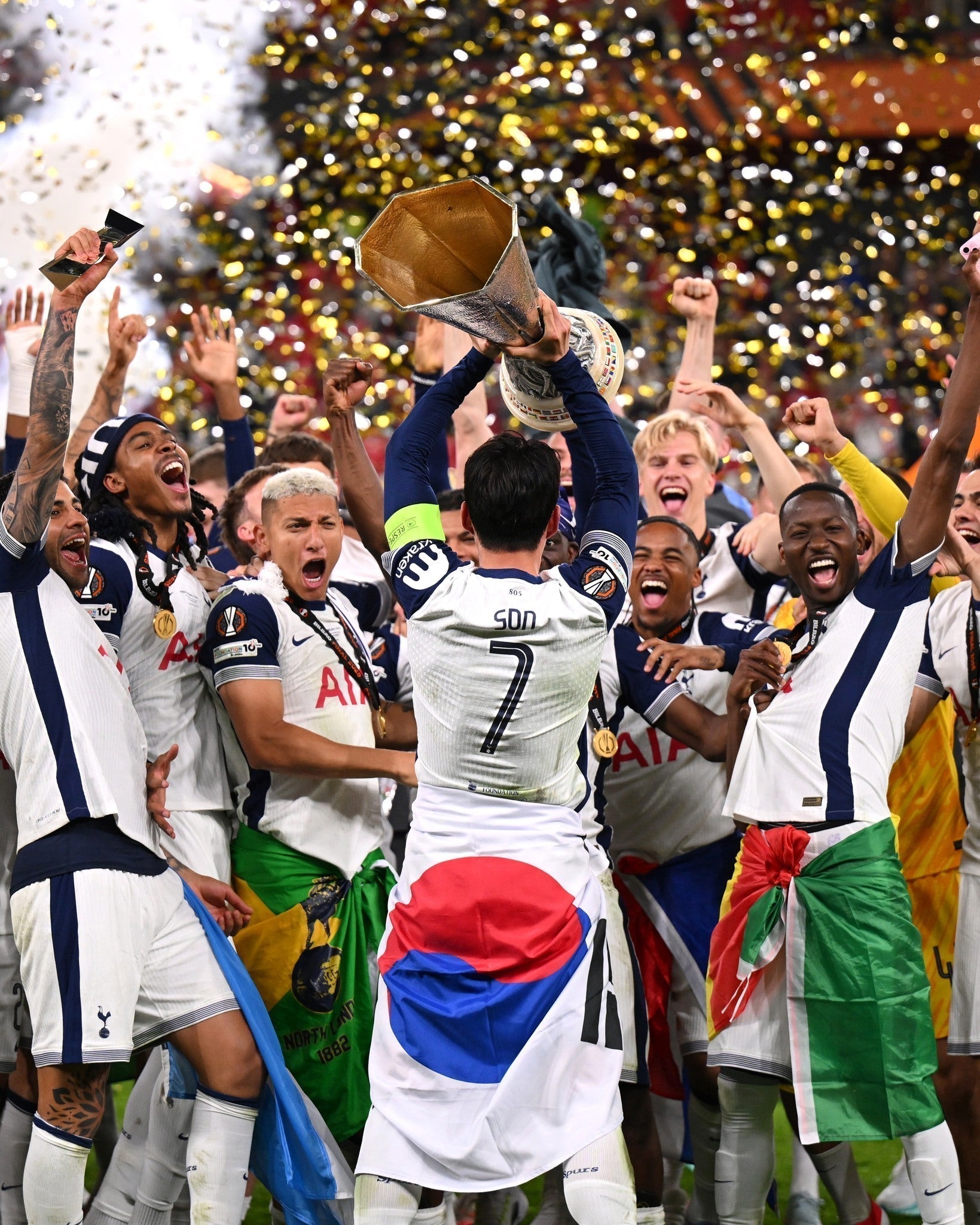 Son Heung-min Lifts the Trophy—And Korea With It