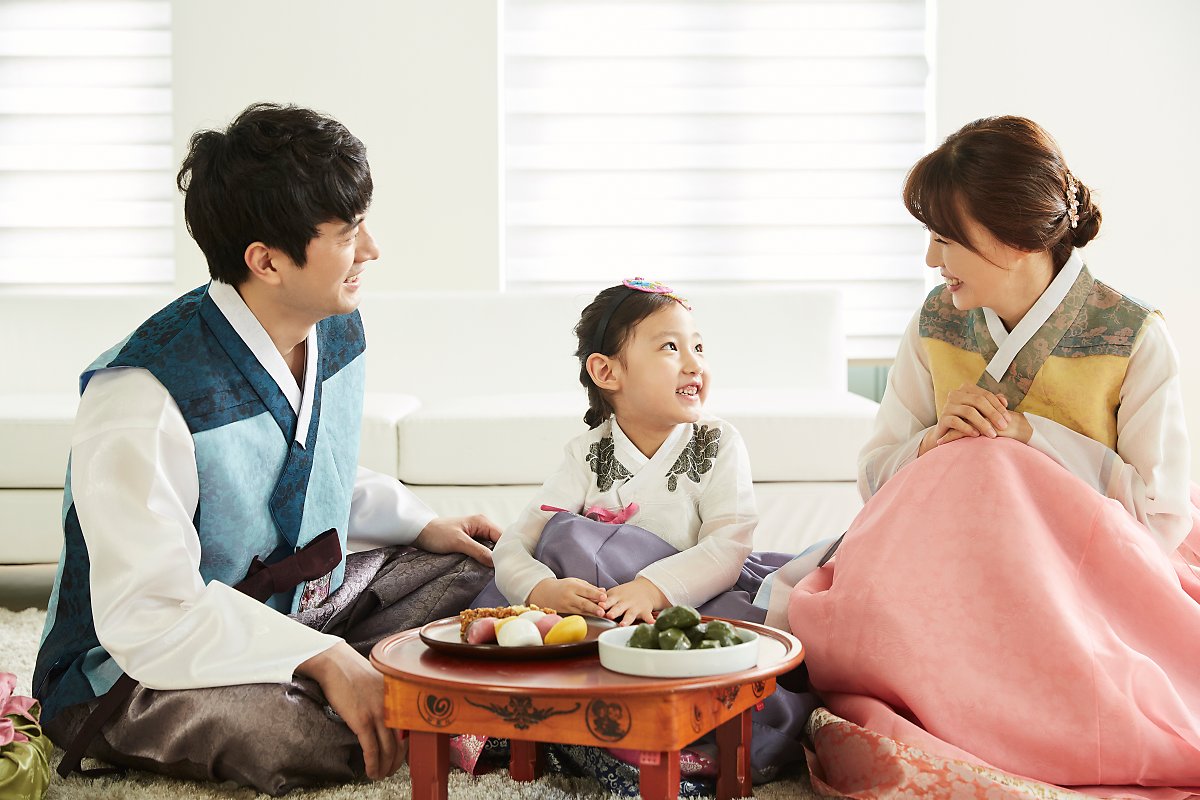 KORE limited korea chuseok korean thanksgiving family