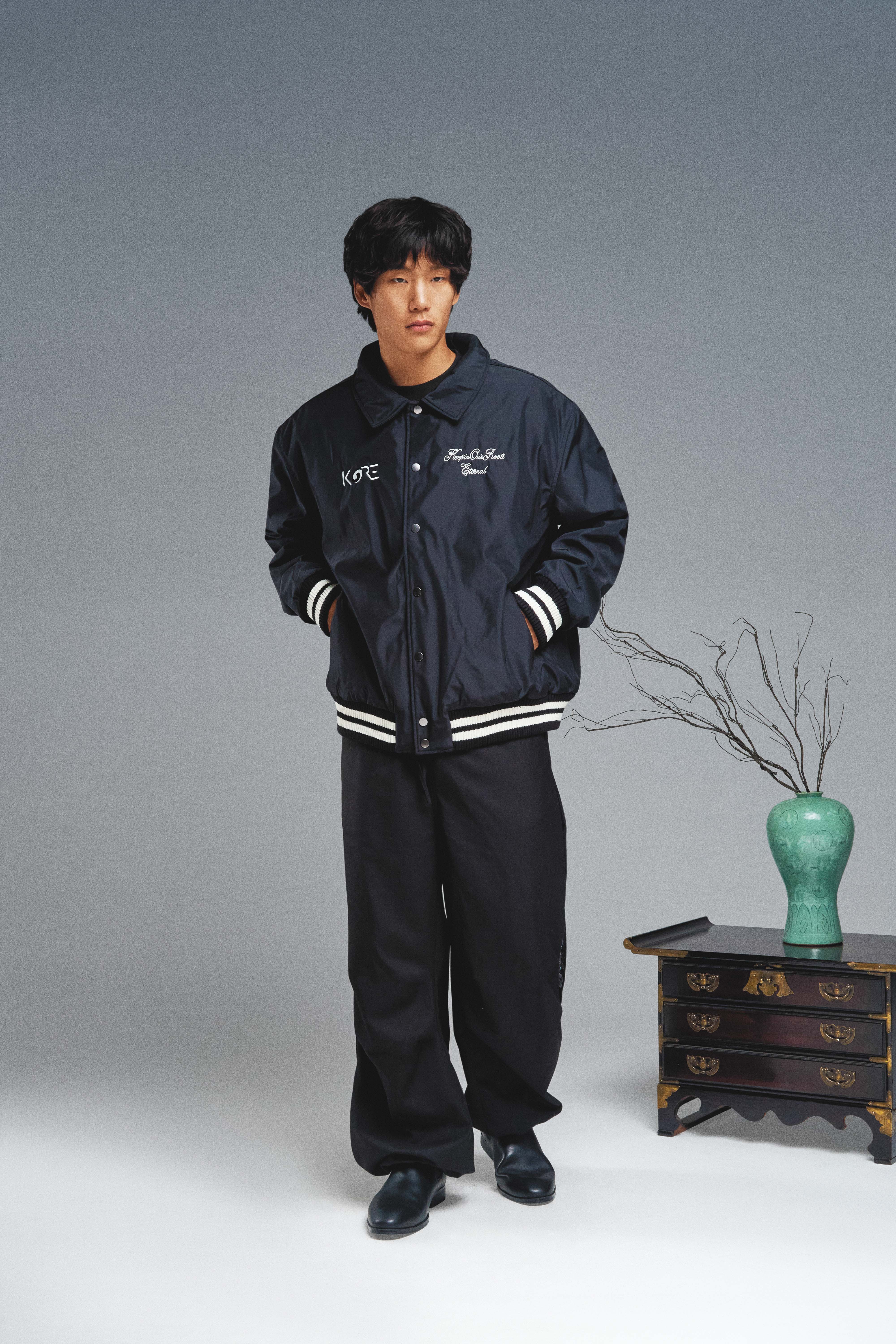 ROOTS VARSITY JACKET(BLACK) – KORELIMITED