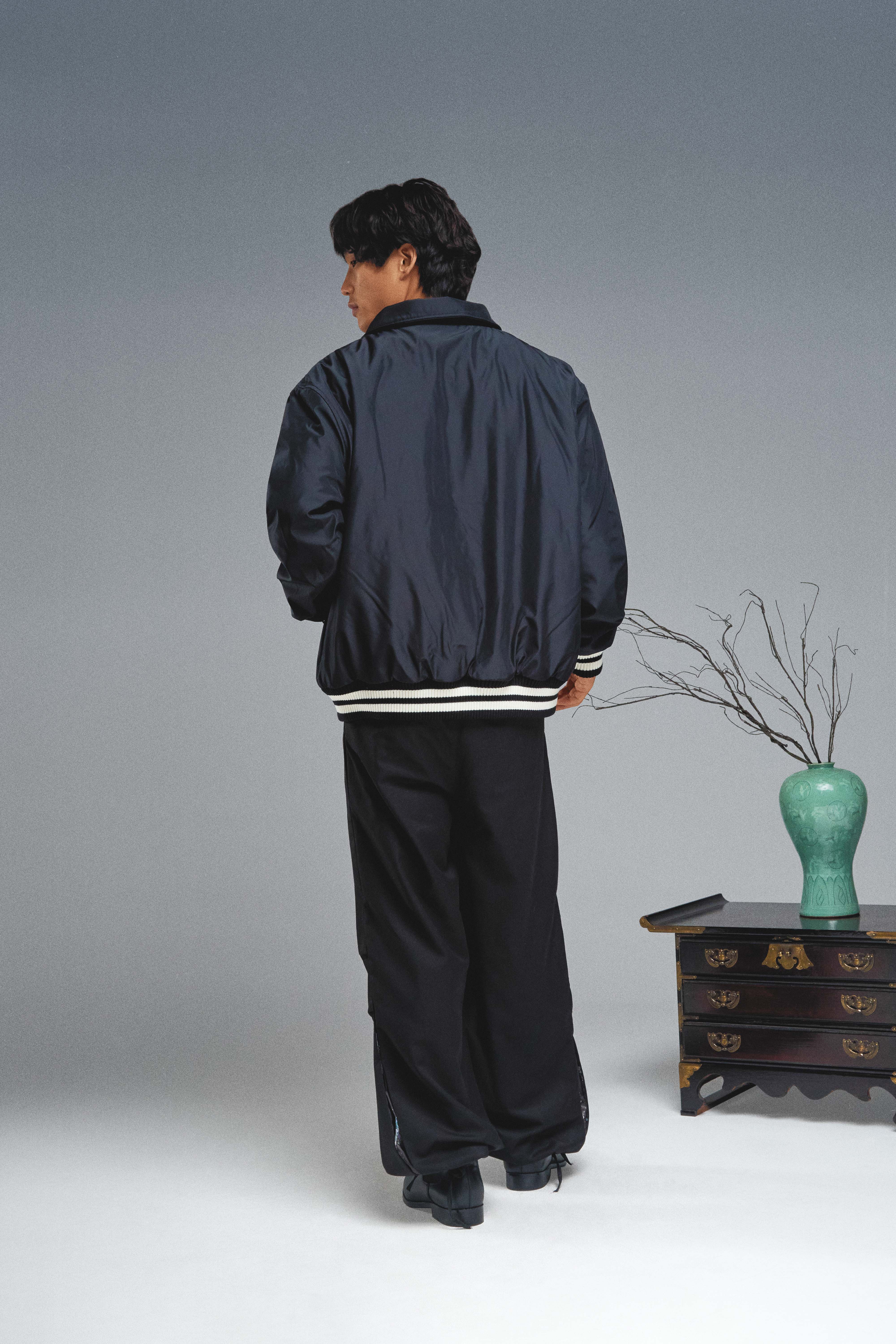ROOTS VARSITY JACKET(BLACK) – KORELIMITED